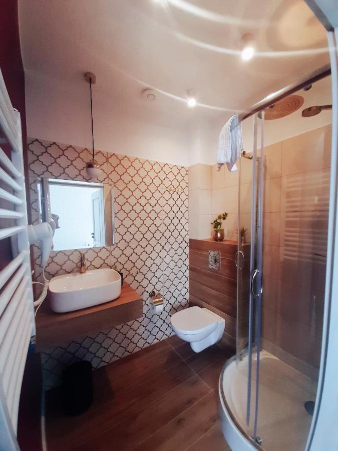 Wyjatkowe Smaki Bed and Breakfast Pruszcz Gdański Exteriör bild